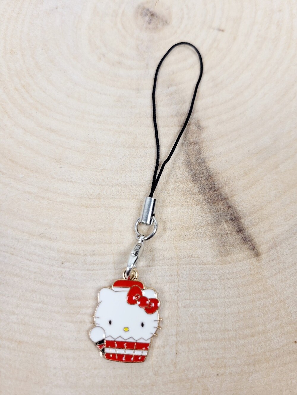 2/$20 Brand New Hello Kitty Ice Cream Muffin Key & Phone Charms Keychain